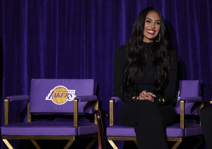 Who is Vanessa Bryant dating?
